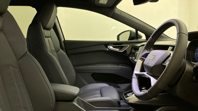 Audi Q4 e-tron 210kW 45 Quattro 82kWh S Line 5dr Auto [Leather] Electric Estate